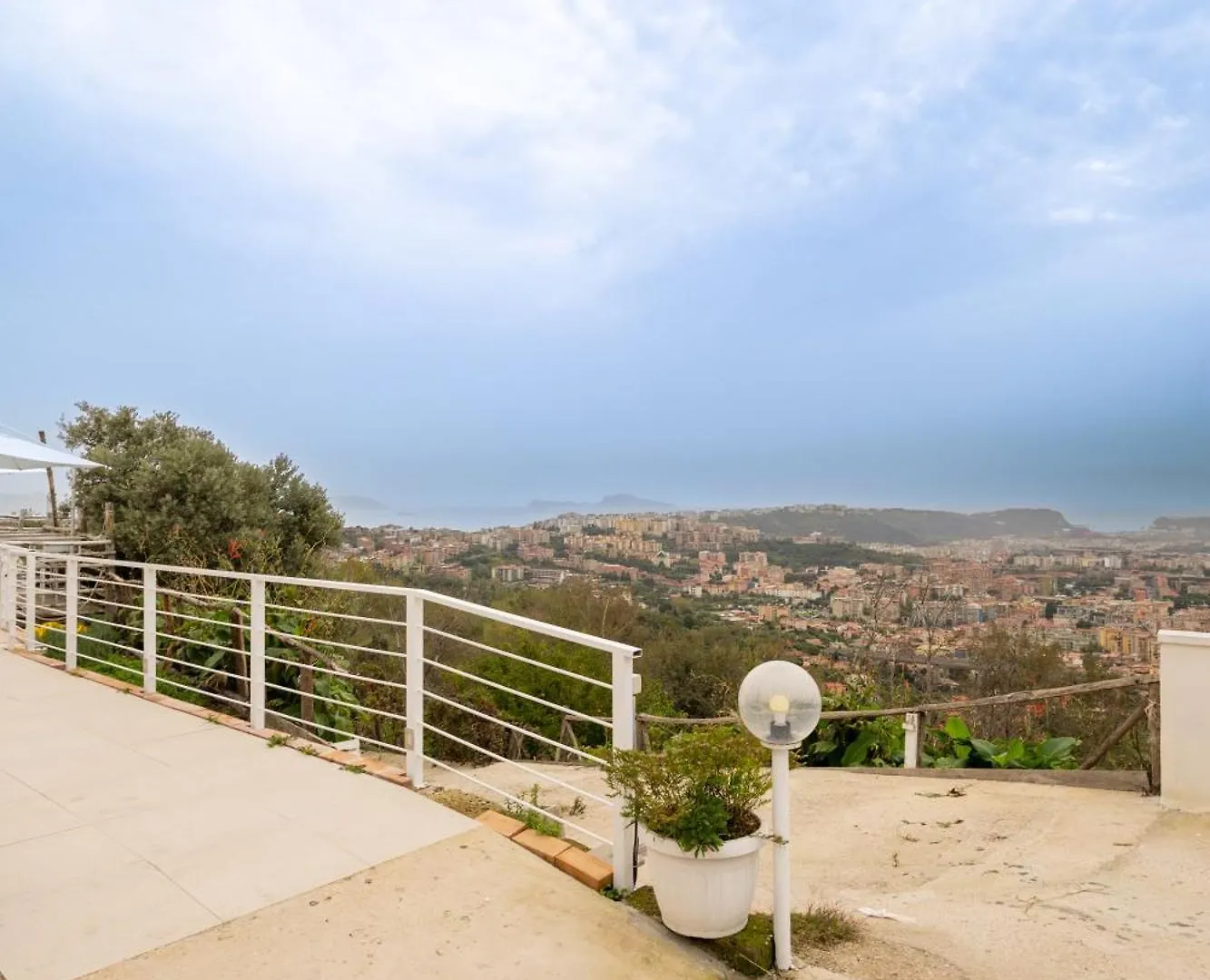 Privat bolig Villa Panoramica A Napoli Italien